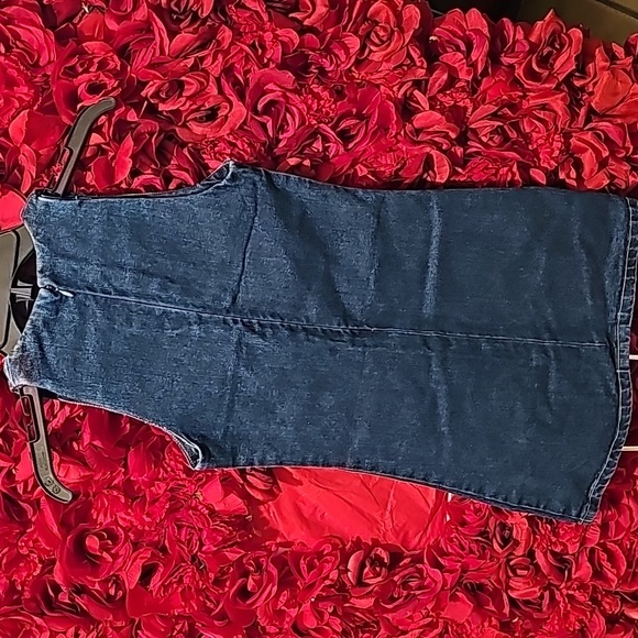 Girls Children's Place Jean Dress Size 6 with Sequin Applique-Like New - Picture 5 of 5